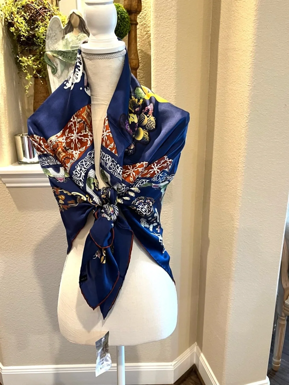 Vintage Silk Scarf Chinese Motif Beautiful colorful Silk Scarf Hand Rolled Edge